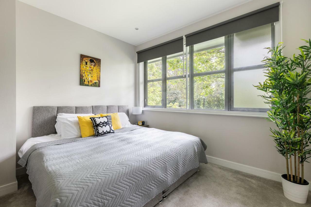 Homely - Watford Premier Apartments Exterior foto
